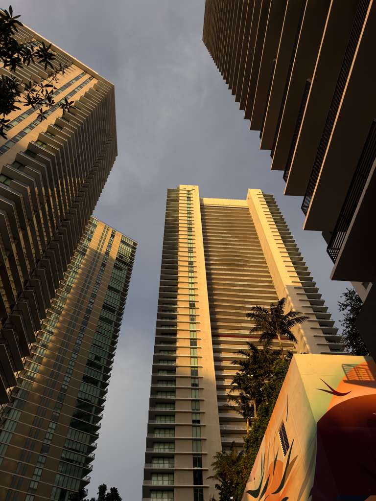 Gran Paraiso tower and waterfront setting at dusk
